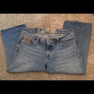 Hollister Capris 👖